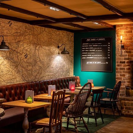 The Devonshire Arms Hotel บาสโลว์ ภายนอก รูปภาพ