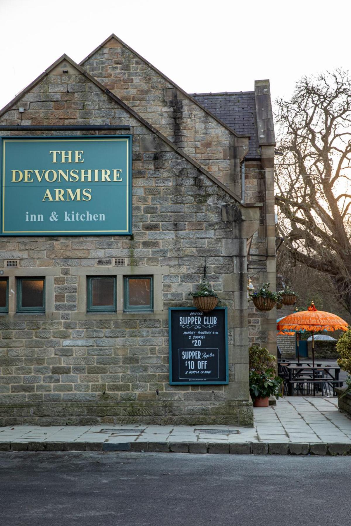 The Devonshire Arms Hotel บาสโลว์ ภายนอก รูปภาพ