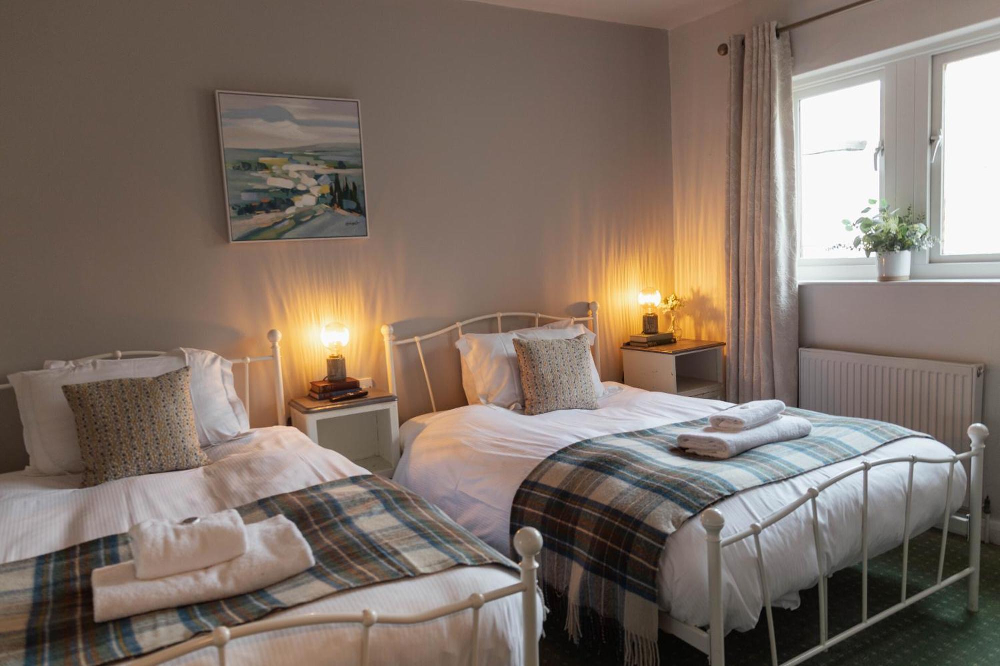 The Devonshire Arms Hotel บาสโลว์ ห้อง รูปภาพ