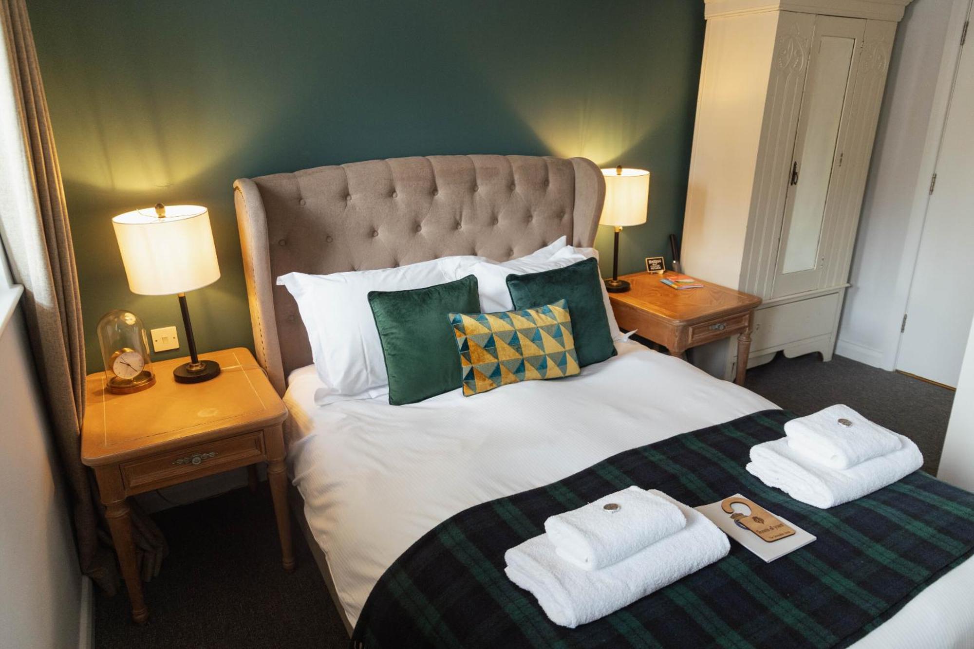 The Devonshire Arms Hotel บาสโลว์ ห้อง รูปภาพ